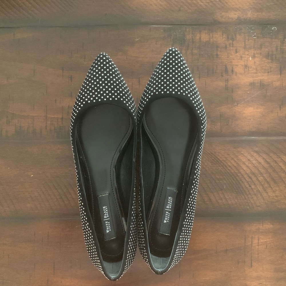 NIB White House/Black Market Brooke flats